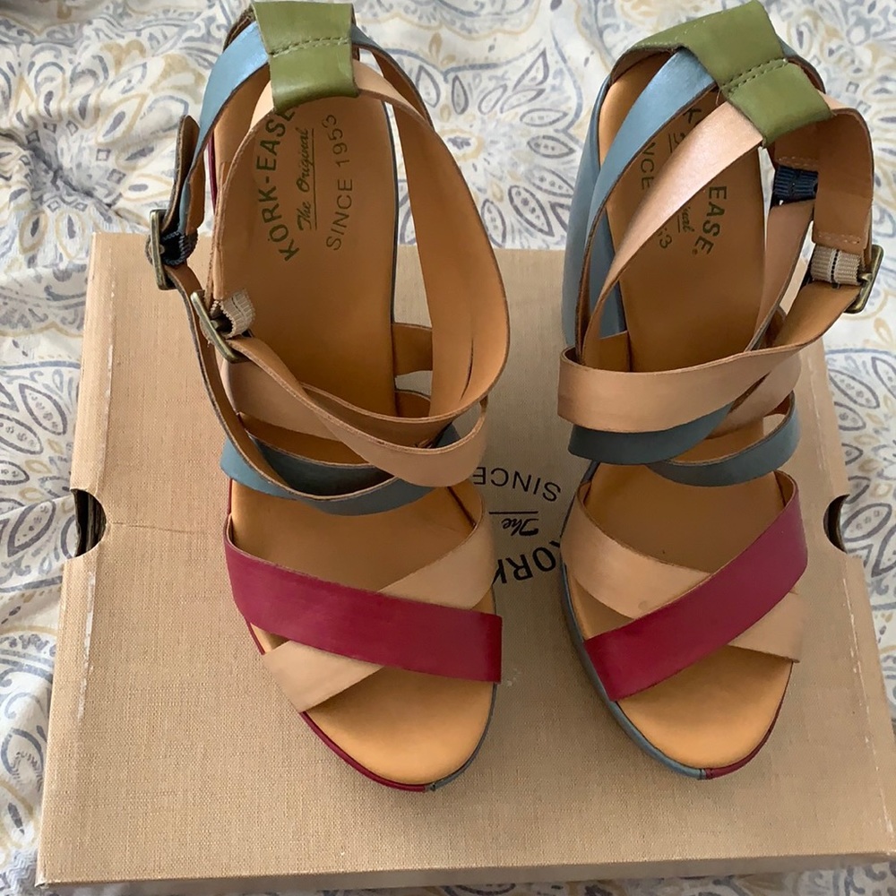 Colorful wedge sandal